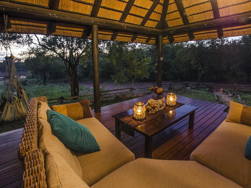 Raptor Retreat Game Lodge Hoedspruit Szoba fotó